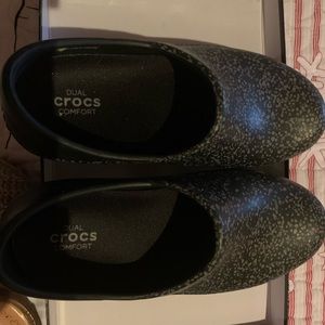 Crocs clogs